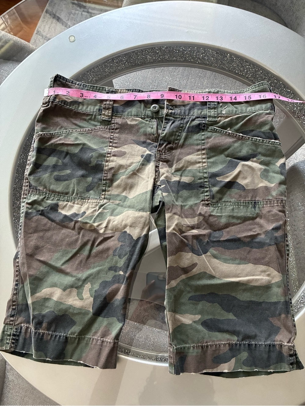 Women’s Camo Cargo Shorts - Green Camouflage